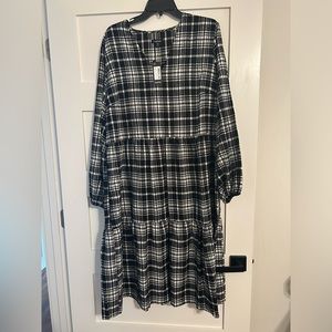 Flannel tiered midi dress